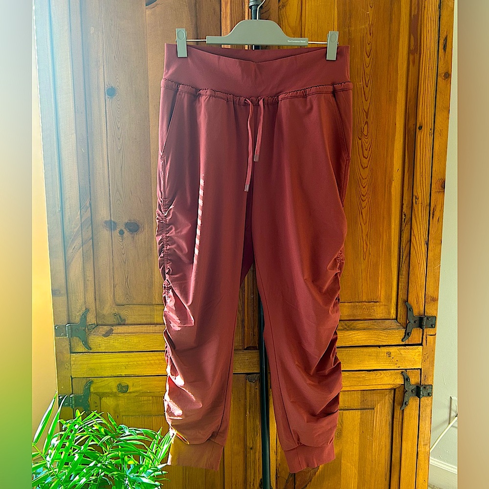 Athleta Lined Sports Pants
